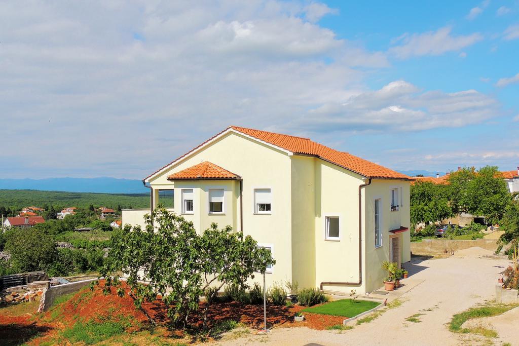 Private Accommodation Kirincic Vrh  Ngoại thất bức ảnh